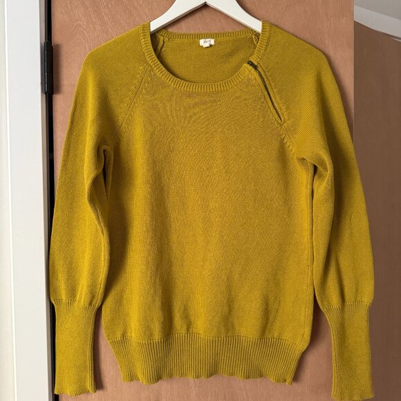 J.Crew Women's Sweater w/ Shoulder Zipper - Picture 1 of 5